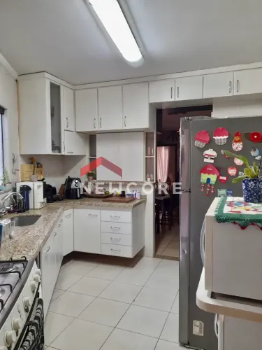 Casa em Rua Santos Dumont - Vila Becheli - Bauru/SP