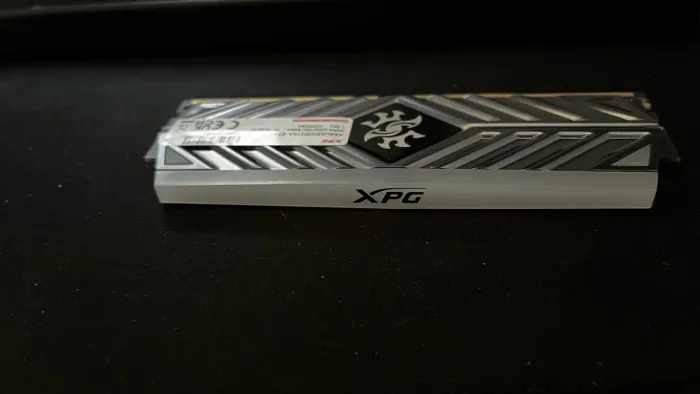 Memoria ram DDR4 8gb- xpg spectrix