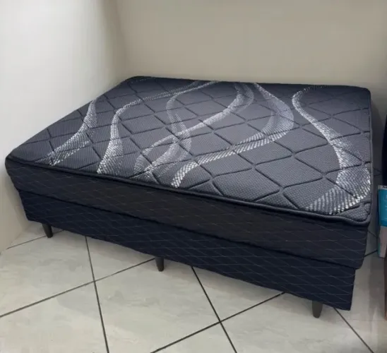 Vendo Cama Box de R$ 1200 por R$ 800