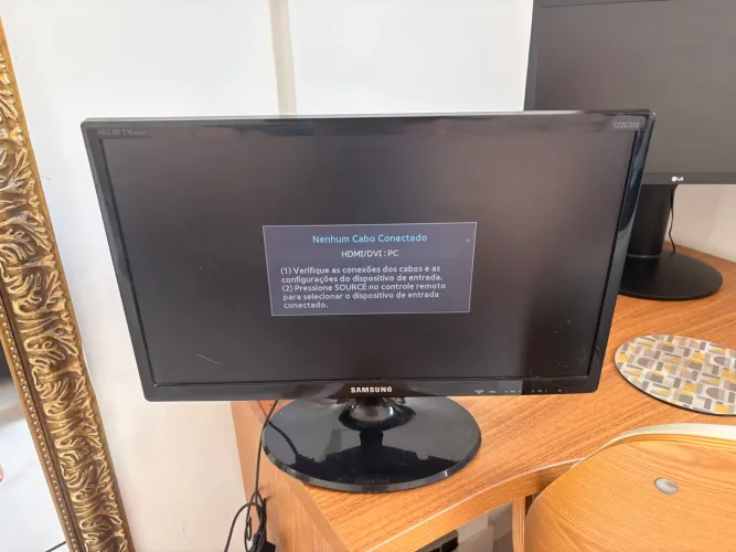Monitor TV pol 22
