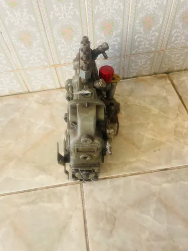 Bomba diesel motor Ford 