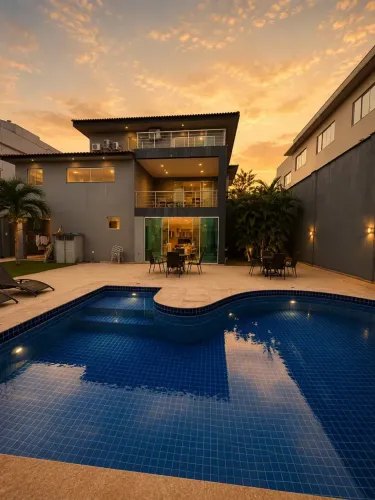 RESIDENCIAL ADRIANÓPOLIS, CASA DE ALTO PADRÃO À VENDA, 684 DE ÁREA, 4 SUÍTES