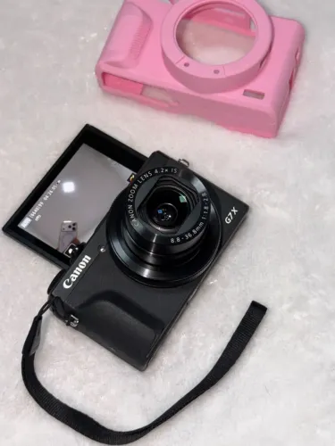Canon G7x Mark III