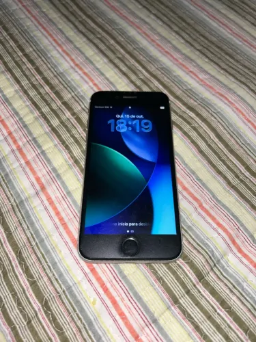 iPhone SE 2020 64 GB