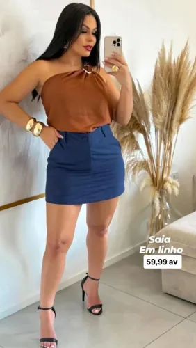 Short saia