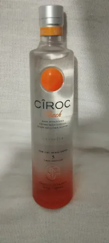 CIROC PEACH E FRANGELICO 
