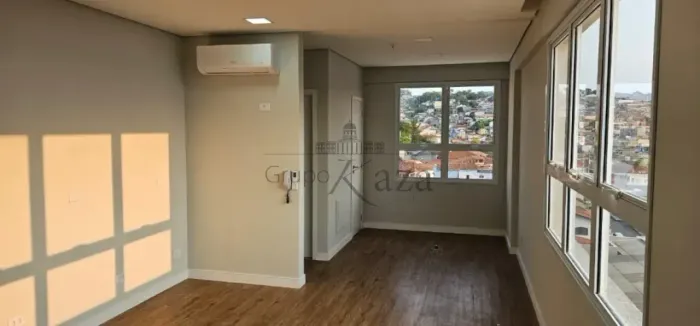 Oportunidade - Sala Comercial - Centro - Jacareí - 60m².