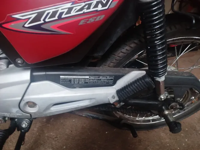 Vende-se moto