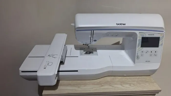 Maquina de bordar Brother Innovis BP1530L