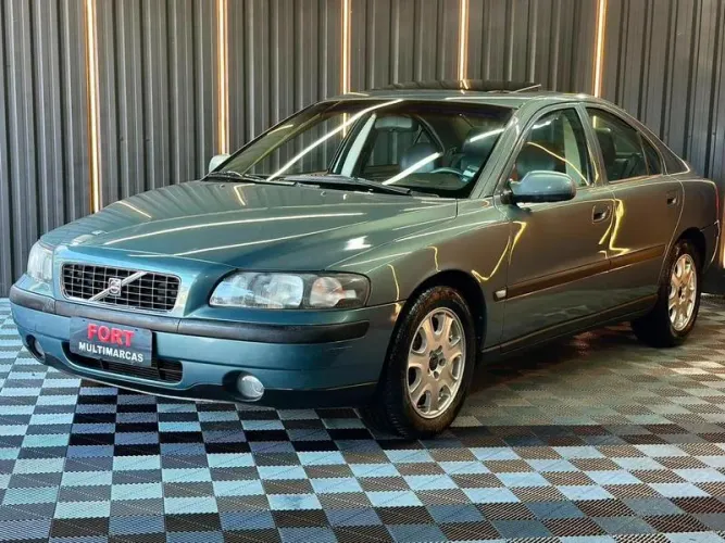 Volvo S60 T 2.0 4P 2001
