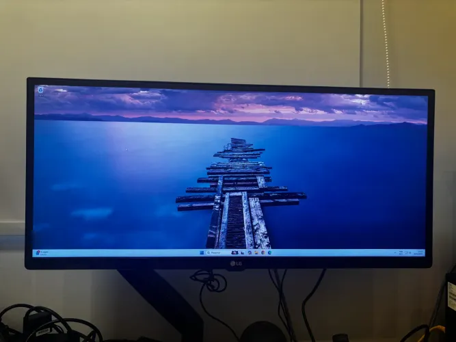 MONITOR 29 LG ULTRAWIDE 75HZ (ÓTIMO ESTADO)