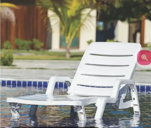 Cadeira preguiçosa piscina 180,00
