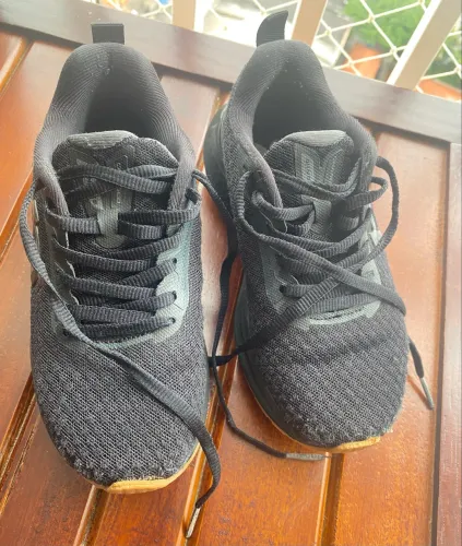 Tênis Under Armour Charged Wing SE 