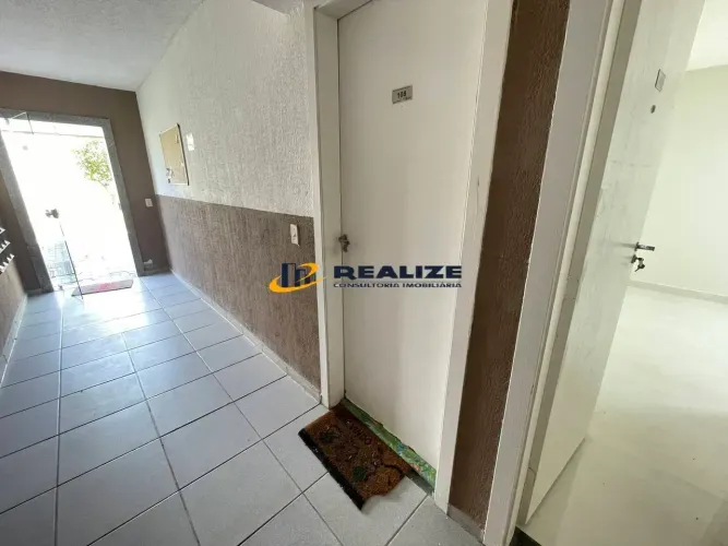 Logística Porto do Açu Magnífico Apto Térreo Residencial Cassis 02 Qts  Ampla Área Externa