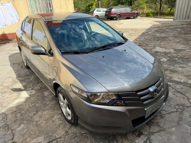Honda City Sedan LX 1.5 Flex 16V 4P Mec. 2010