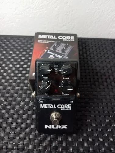 Pedal Nux Metal Core Delux