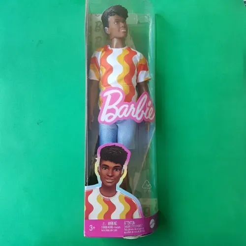 Barbie Fashionistas Ken original(Mattel) R$ 110,00