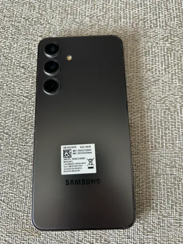 Samsung S24