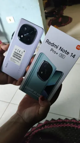 Vendo Celular xiaomi redmi 14 pro+ 5g, 12RAM, 512GB armazenamento. Camera de 200mp.