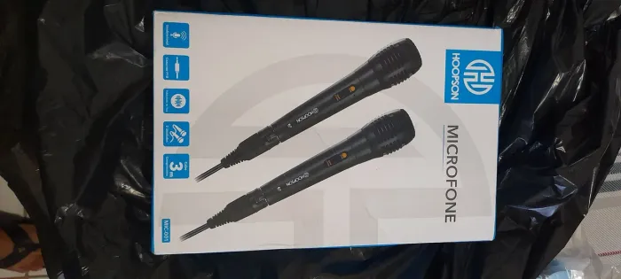 Kit com dois microfones 