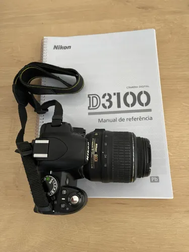 Câmera fotográfica Nikon D3100
