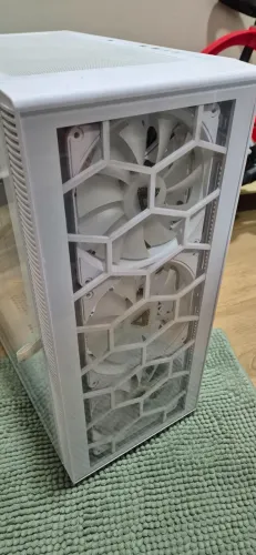 Gabinete Montech Air 100 Branco + Teclado Mecânico Redragon + Fans