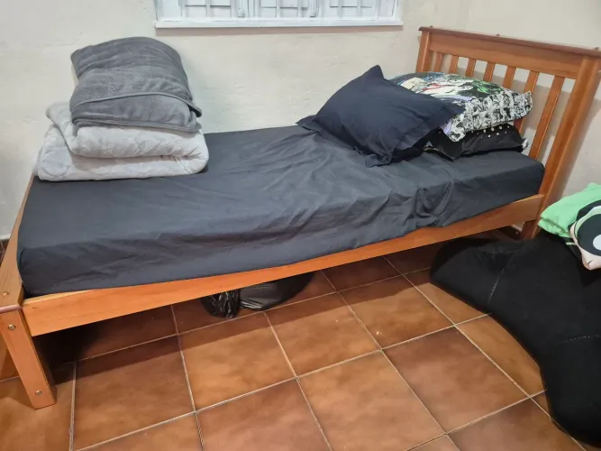 Vendo cama