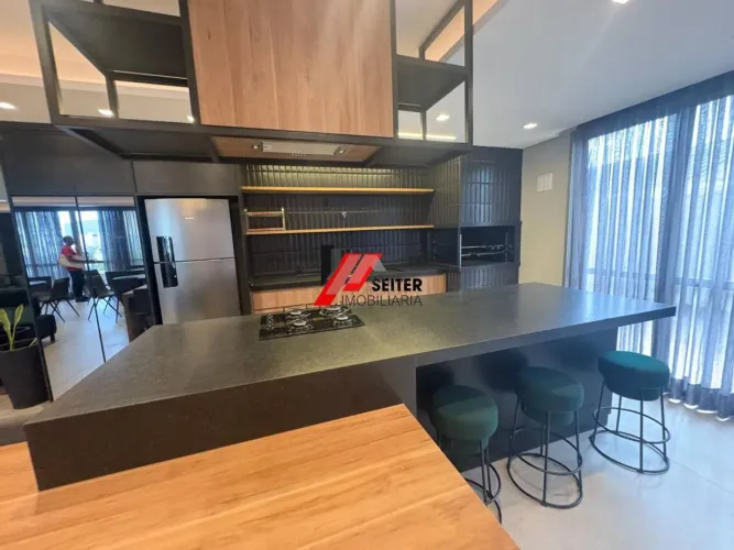Apartamento de 3 dormitorios com suite a venda carvoeira florianópolis