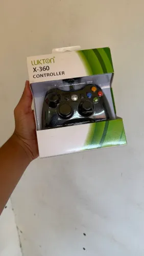 Controle com Fio Xbox 360 / PC ? Lukton