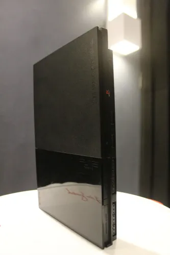 Ps2 slim NOVÍSSIMO para sair logo!!