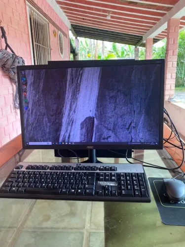 Computador PC Completo AMD Ryzen 3 (16GB Dual Channel + SSD) + Monitor AOC Full HD 21.5"