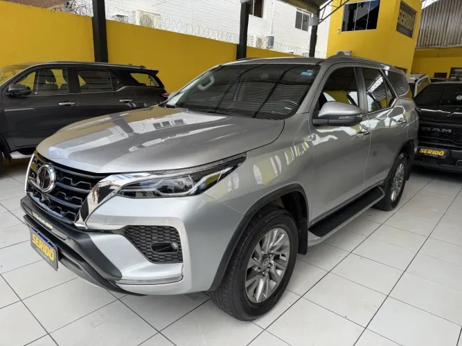 Toyota Hilux SW4 4X4 2.8 Diesel 2022