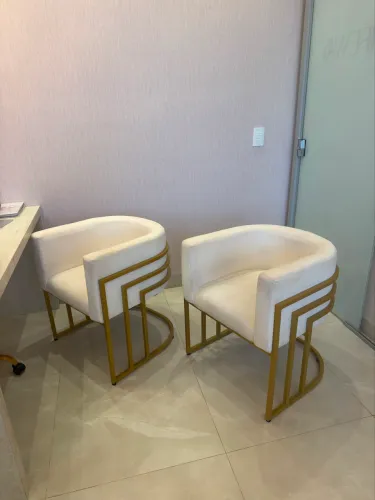 Par de poltronas Decorativas 