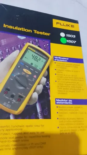 Vendo megometro fluke novo na caixa