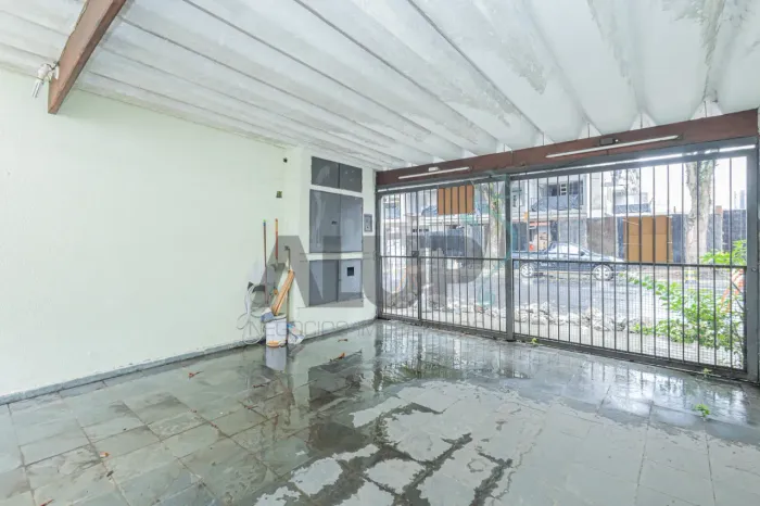 Casa para aluguel tem 100 metros quadrados com 4 quartos em Vila Clementino - São Paulo -