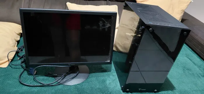 COMPUTADOR DE MESA