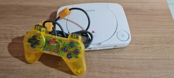 [Oportunidade] PlayStation - PSOne -LO- (Colecionador).