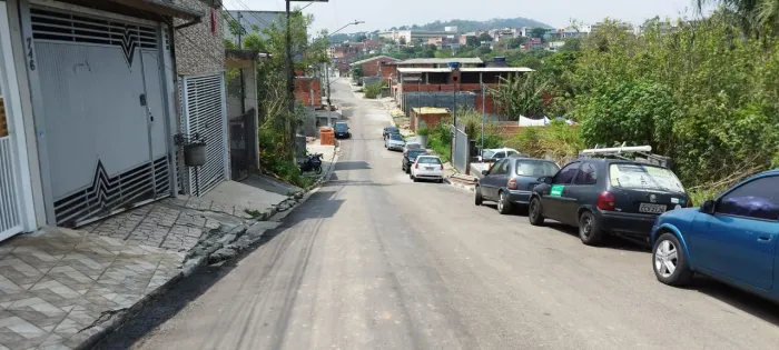 TERRENO COM 250 M2 EM S.PEDRO- FACILITADO