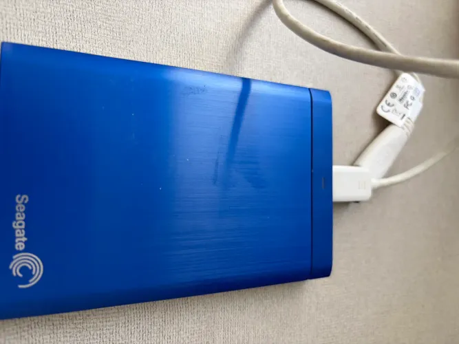 Hdd externo 1TB seagate