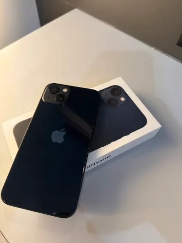 iPhone 13 256GB Azul Escuro (Meia-noite) - Bateria 87%. (Preço negociável)