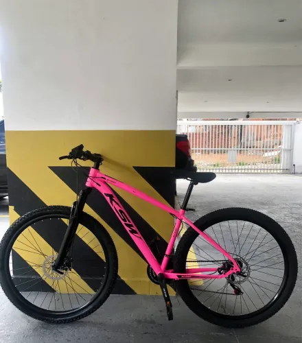 Bicicleta KSW XLT 100 Aro 29 - Tamanho 17" (M) - 21 Marchas - Freio a Disco