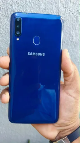 Samsung A20s