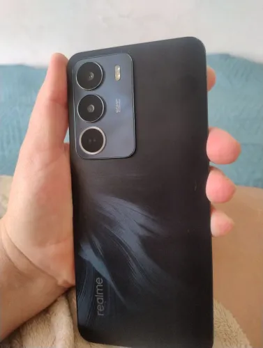 Realme c75
