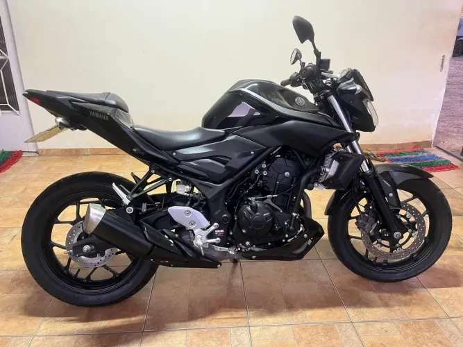 Yamaha MT 03 2020 único dono com 6000 km