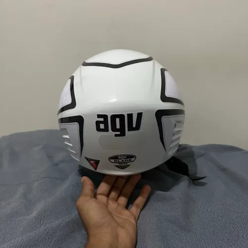 Capacete Agv tamanho 56