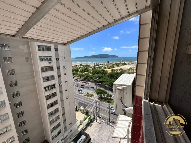 Apartamento de 2 Dormitórios com Vista Mar no José Menino