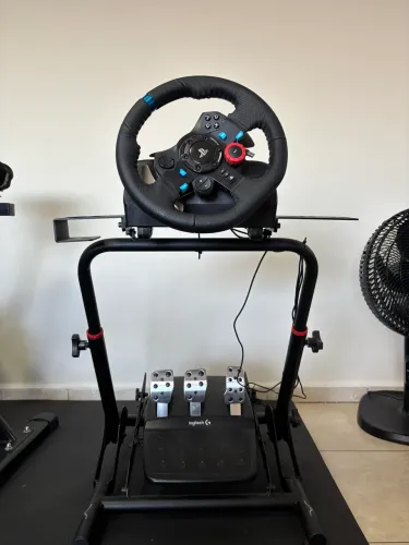 Volante G29 Logitech com pedal + suporte SGTEXTREME RACING  