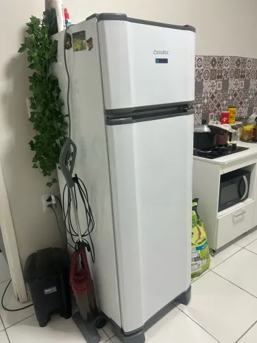 Geladeira novíssima + fogão