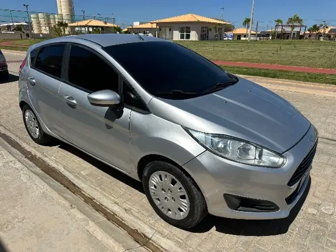 Ford Fiesta 1.5 16V Flex Mec. 5P 2015