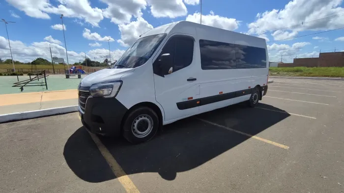 Renault Master 2.3 DCI Executive Longo 16L Dies 2025